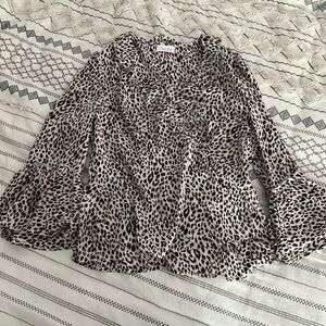 NWOT pink lily top